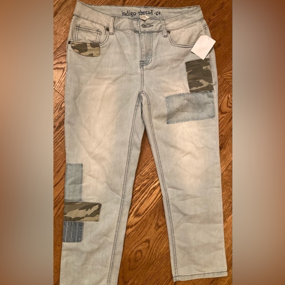 Indigo Thread Co Jeans Womens Size 2 Camo Patch Light Wash Stretch Denim…